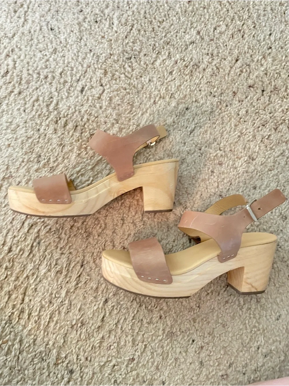 Nisolo Women's leather clog Platform Sandals